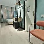 Ea Exclusive Otel *