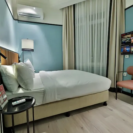 Ea Exclusive Κωνσταντινούπολη