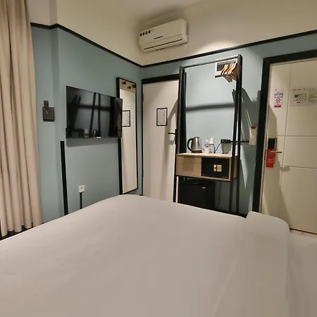 Ea Exclusive * Κωνσταντινούπολη