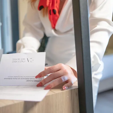 Ea Exclusive Hotel *